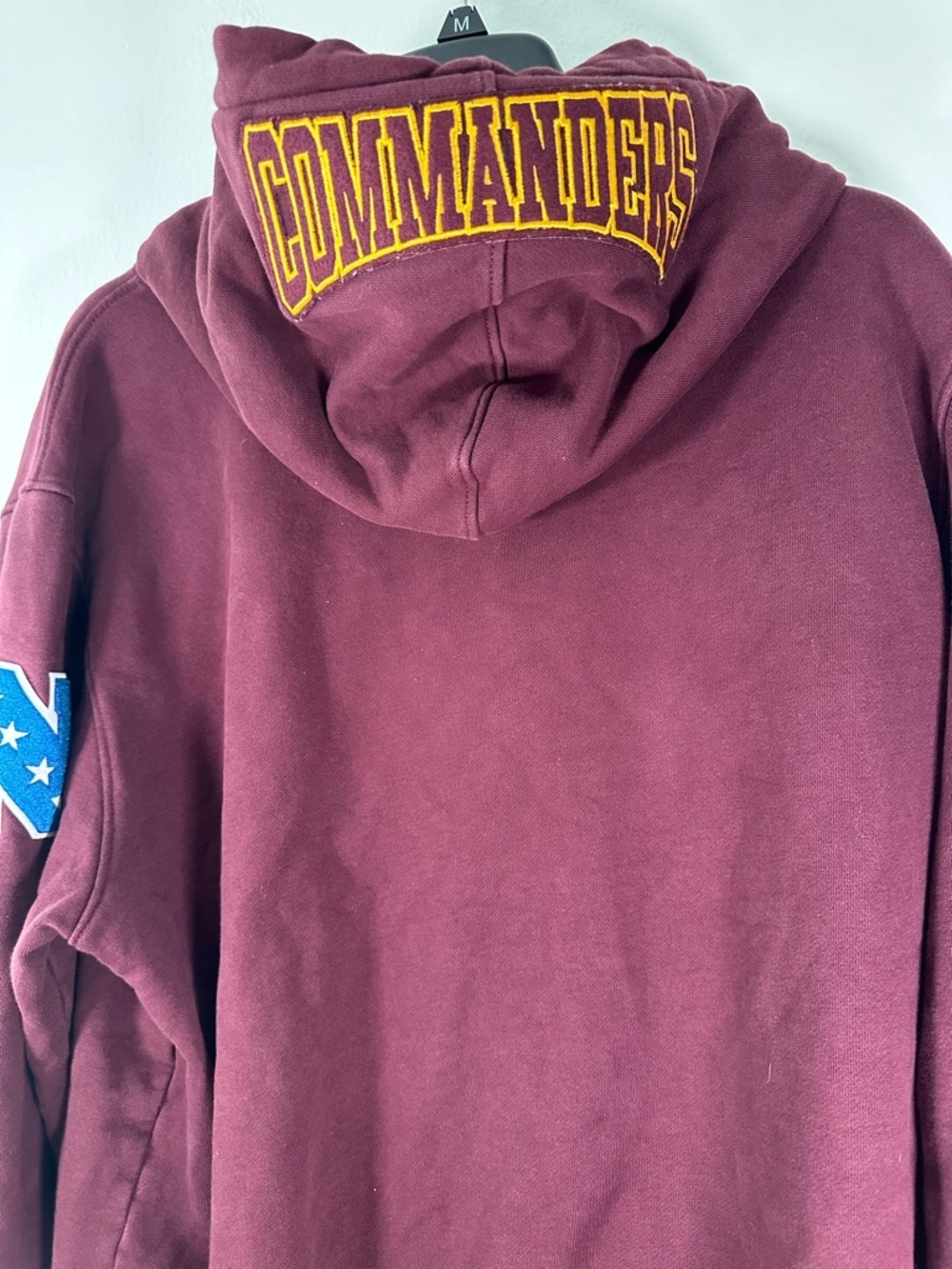Washington Commanders Hoodie XL Pro Standard NFL Burgundy Crest Pullover - Picture 9 of 13